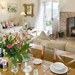 Holiday home The Barn-ixk