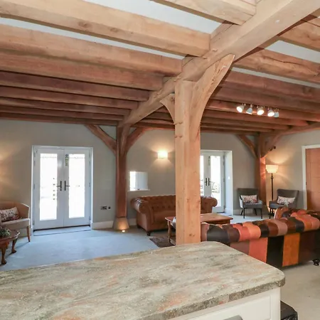 Holiday home The Barn York